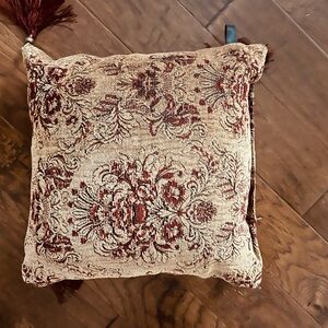 Elegant Tapestry Throw Pillow with Tassels